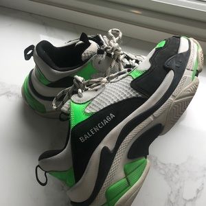 Balenciaga Triple S Green
